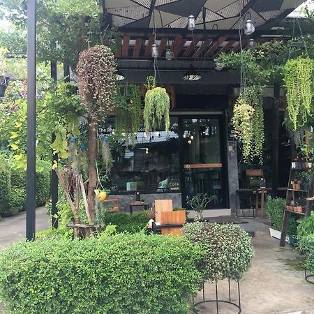 The Rhea Otel Udon Thani Dış mekan fotoğraf