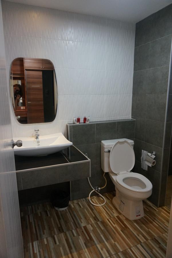 The Rhea Otel Udon Thani Dış mekan fotoğraf